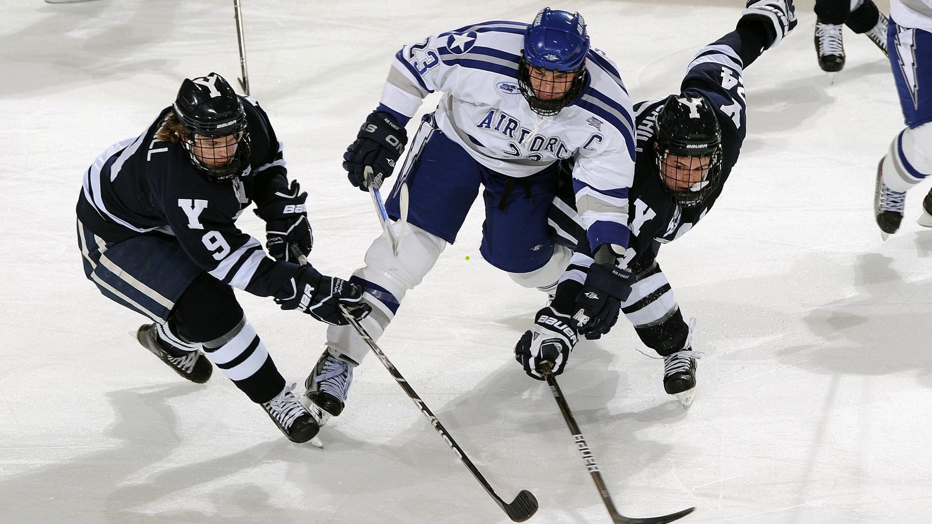 女超延安探营,当足球激情遇见红色热土