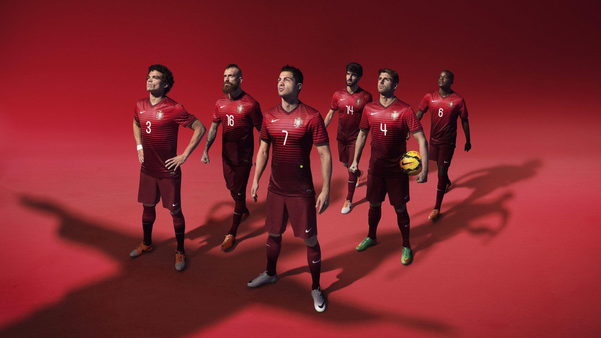 汉密尔顿直面赛季疲惫，坦然回应质疑，聚焦明年赛车革新